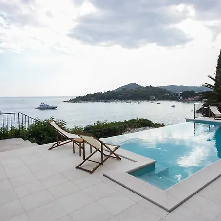 Apartman Mirjana - Comfort With Terrace And Sea View Cikas *