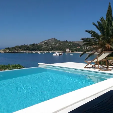 Mirjana - Comfort With Terrace And Sea View Cikas