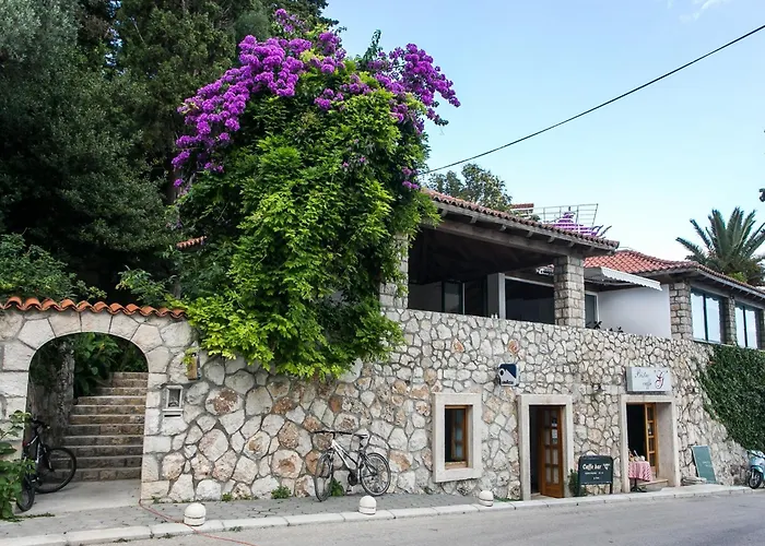 Apartament Mirjana - Comfort With Terrace And Sea View Cikas